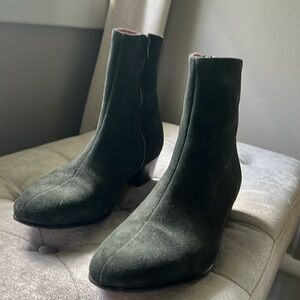 Classic Men's Dark Green Suede Ankle Boots